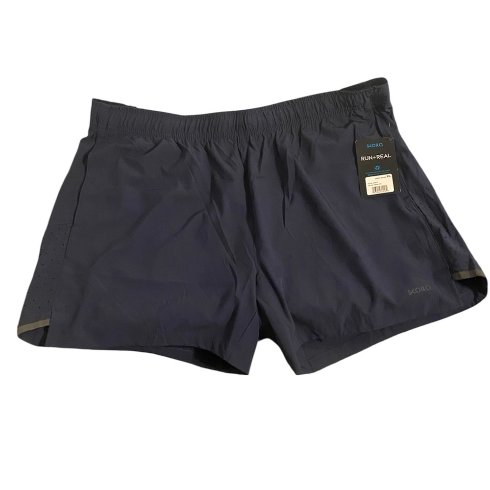 SKORA Run Real Shorts, NWT, Women’s XL, Quick‑Dry, Navy, Zip Pocket, $30